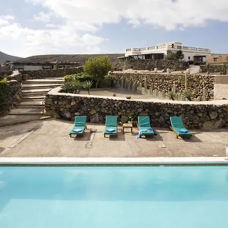 וילה El Pinar Sleeps 4 Pool Wifi T691416 *