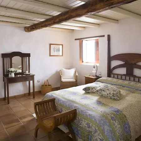El Pinar Sleeps 4 Pool Wifi T691416 Guinate